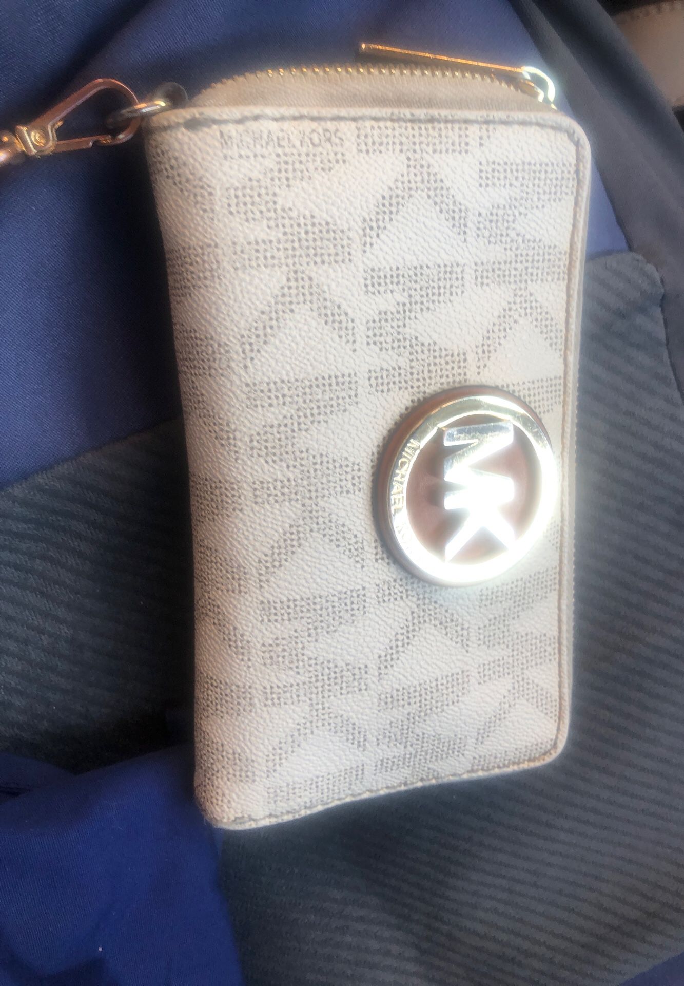 Mk kors wallet