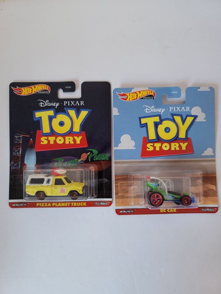 Hot Wheels Toy Story RC & Pizza Planet Truck