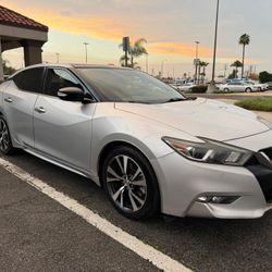 2016 Nissan Maxima Platinum