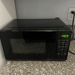 Microwave $10