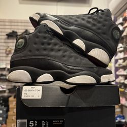 Jordan 13 Black 5.5Y 