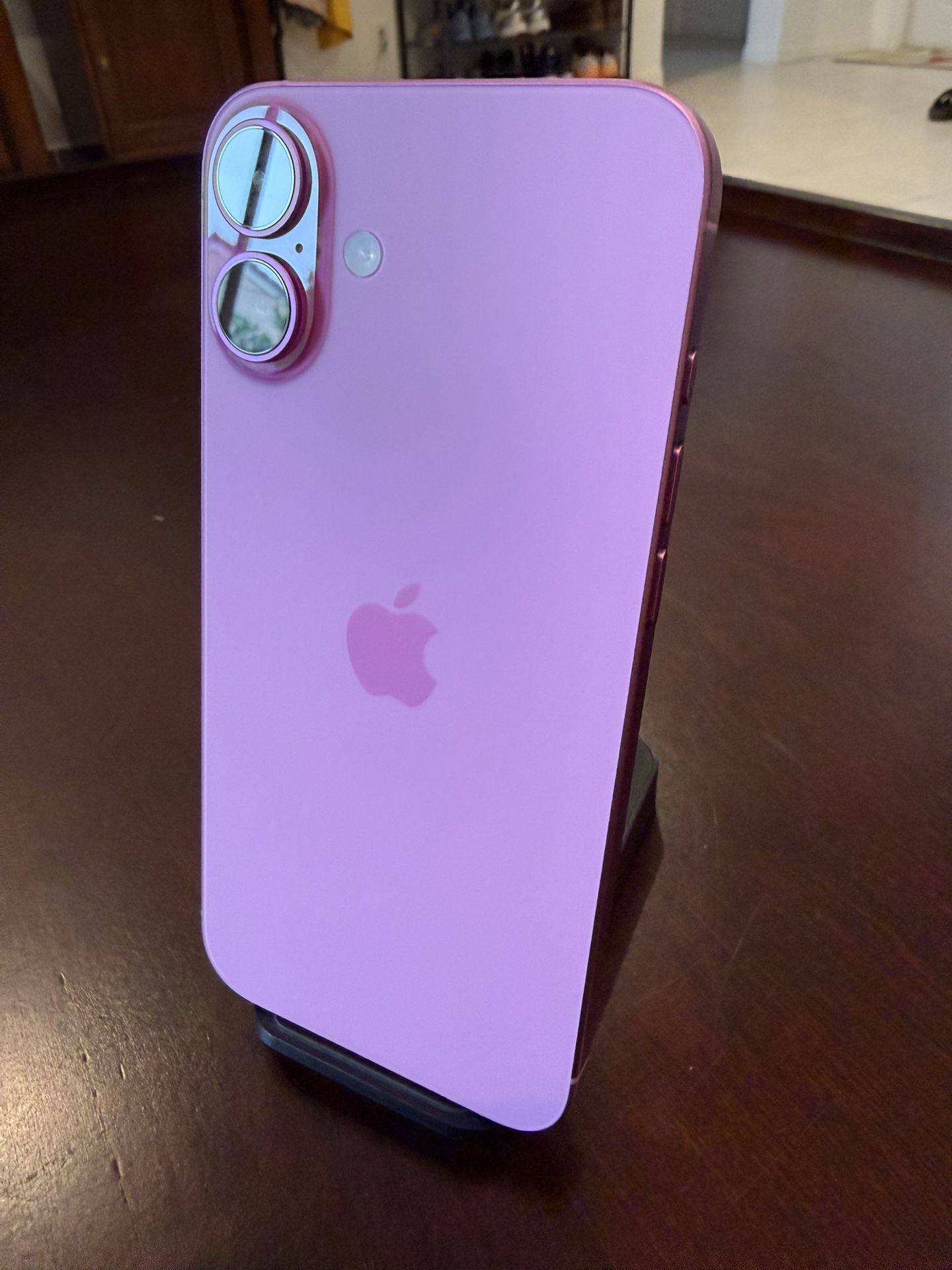 Apple iPhone 16 Plus – 128GB (Pink, Verizon Locked)