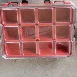 Milwaukee Storage Box 