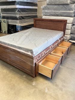 Full bed and mattress with drawers
