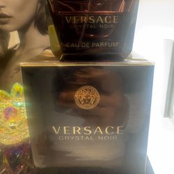 Versace Crystal noir 