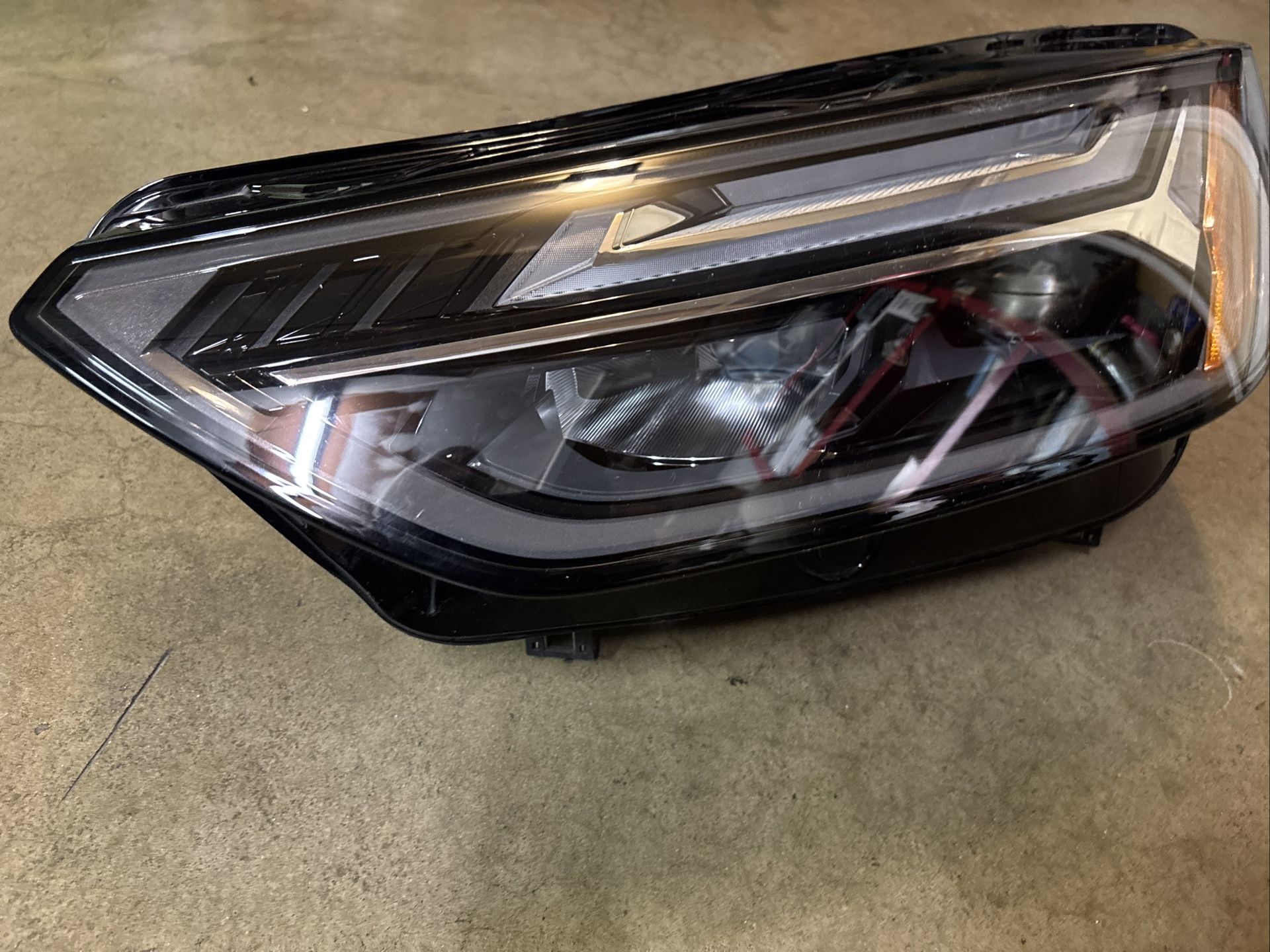 Audi Q5 Left LED Headlamp