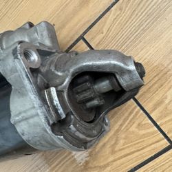 Started For  BmW X5 2004