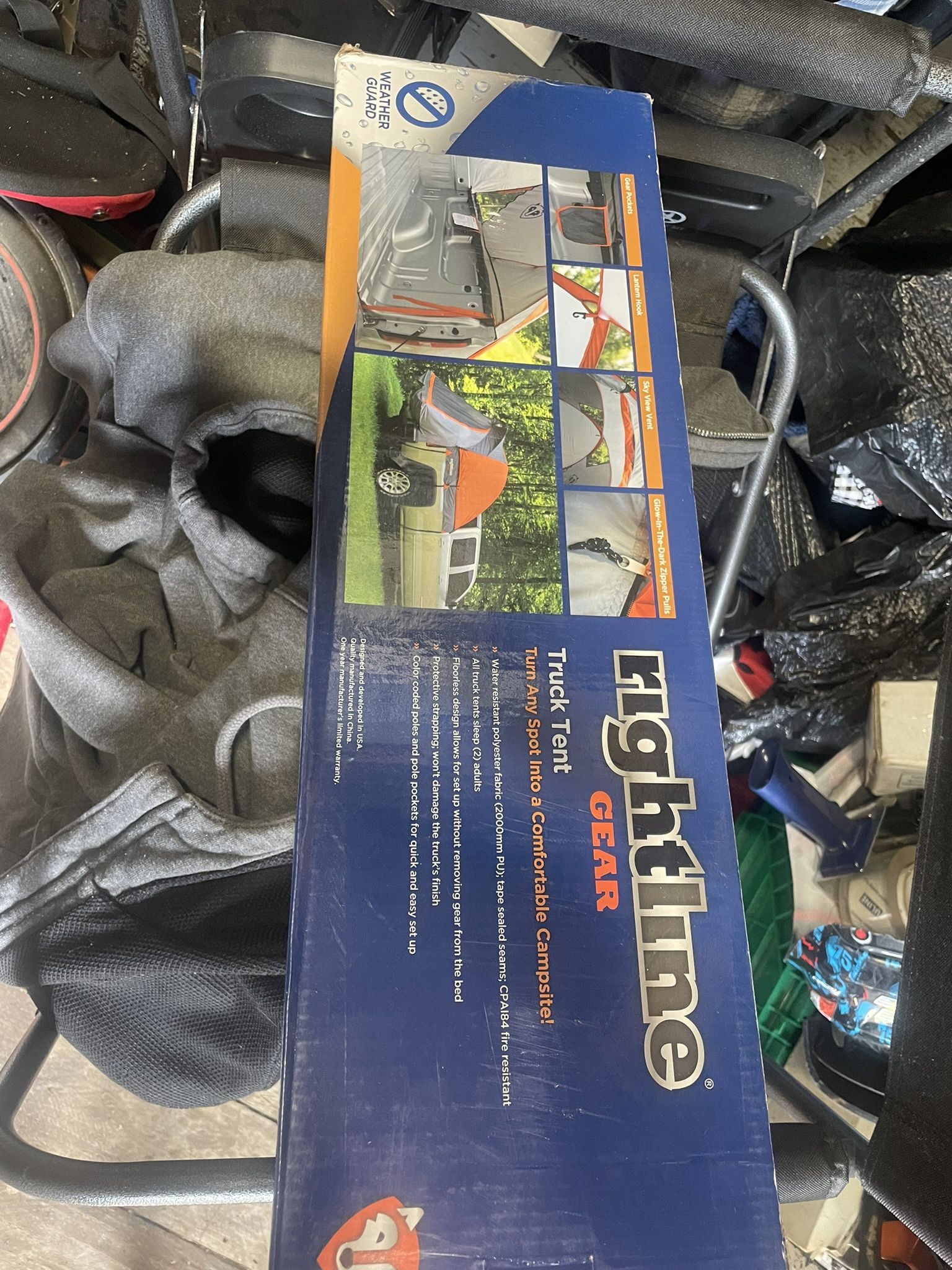Right line Gear Truck Tent