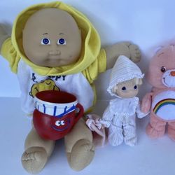 1983 Coleco Cabbage patch doll and More
