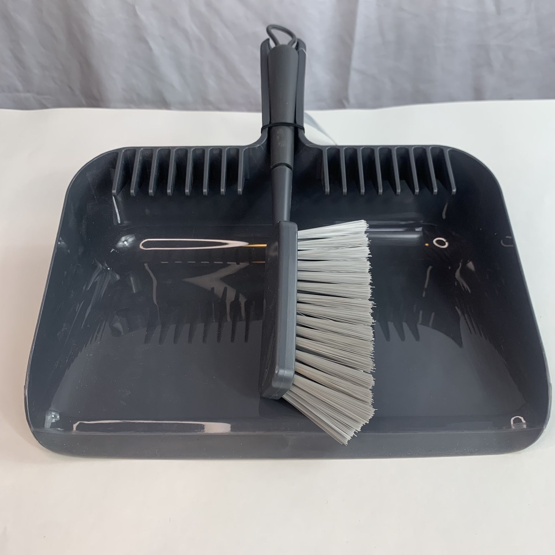 Made by Design Gray Dust Pan and Brush Set - NEW