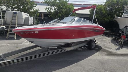2008 Four Winns H200 Bow Rider