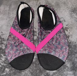 Fitkicks Special Edition Primal Women's Sports Shoe Athletic Size Large 8.5-9.5