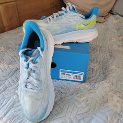 Kids Hoka 3.5
