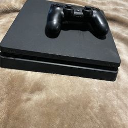 PS4 Slim