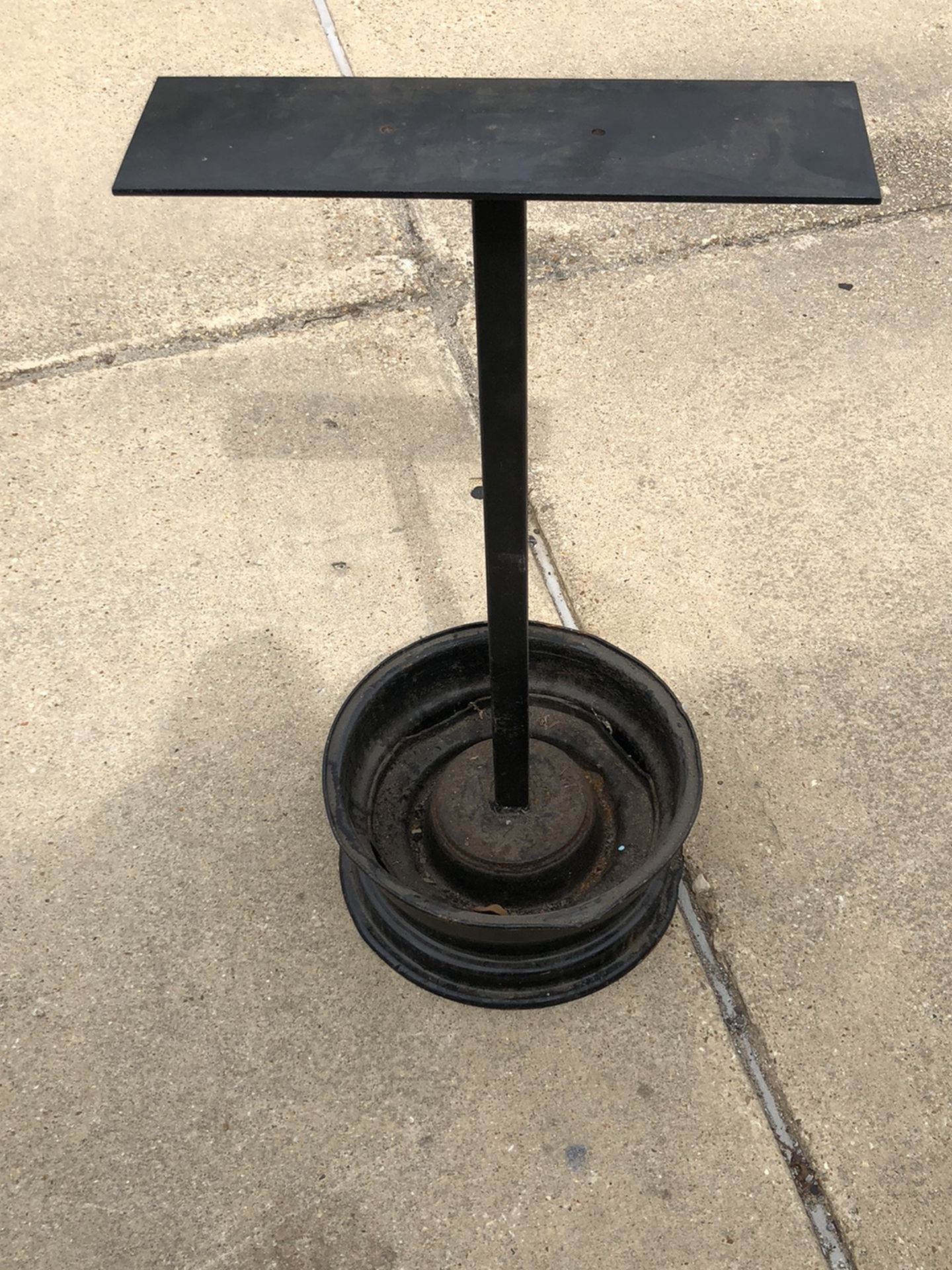 Tire Rim Mail Box Holder