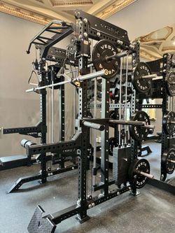 NEW COMMERCIAL SQUAT RACK SMITH MACHINE IN BOX - FREE DELIVERY
