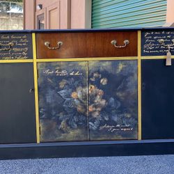 Vintage Mahogany buffet sideboard with key, entrance table  Console 