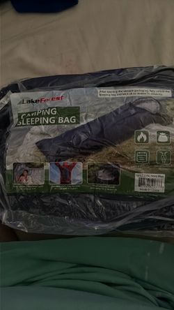 LAKE FOREST SLEEPING BAG
