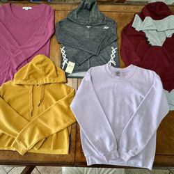 Woman Sweaters Small $3 Each