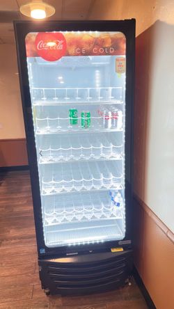 Commercial refrigerator