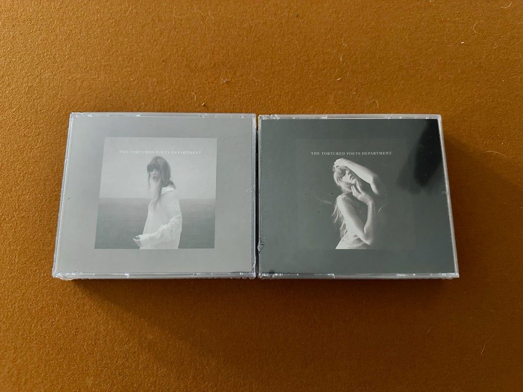 Taylor Swift Albatross Collectors Edition Deluxe CD + The Black Dog The Tortured Poets Dept
