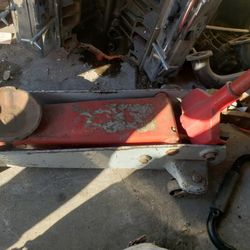 Heavy Duty Car Jack 8 Ton $50 