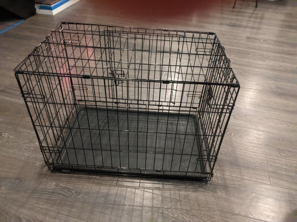 Medium size Dog Crate Plus Accessories for Sale in San Diego, CA