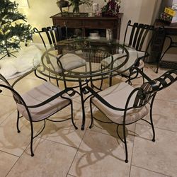 Kitchen/Dining Table & Chairs Set