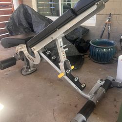 Hoist Adjustable Weight Bench – Commercial Grade