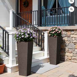Pretty  Home Decoration Tall Planter Set For Indoor/ Outdoor ! Brand New