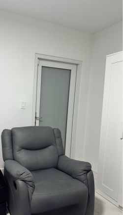 Recliner in good conditions
