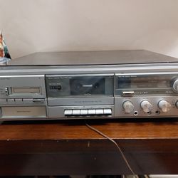JC Penney AM FM Vintage Stereo 8 Track Cassette Turntable w Spkr Model . Turntable works, cassette player works,not sure about the 8 track/ or