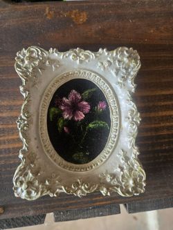 Vintage Miniature Distressed Ivory & Gold Oval Frame Floral Artwork