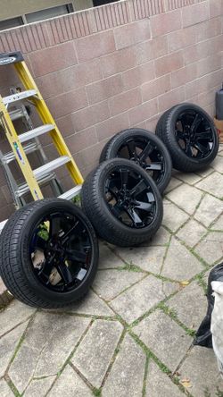 22” OEM SILVERADO RALLY EDITION WHEELS, GMC SIERRA, TAHOE, YUKON.