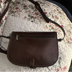 Gianni Conti Brown Shoulder Bag Stitching Accents Gold Hardware Magnetic Buckle