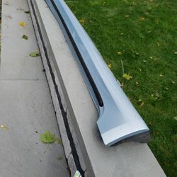 Lexus Is250 Right (Passengerside ) Side Rocker Panel Cover (06!-13)