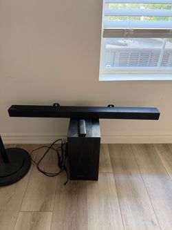 Samsung Soundbar w/ subwoofer