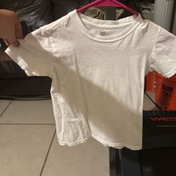 White T Shirt 