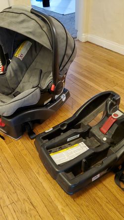Graco car seat and base