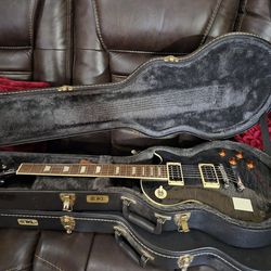 Epiphone Les Paul Clasic Electric Guitar