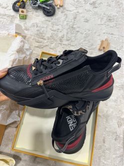 Shoes size 10 NEW