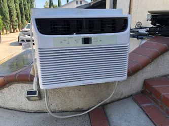 Frigidaire 10,000 BTU AC