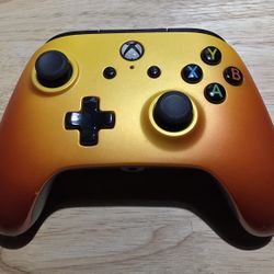 PowerA Xbox One & X / S Controller