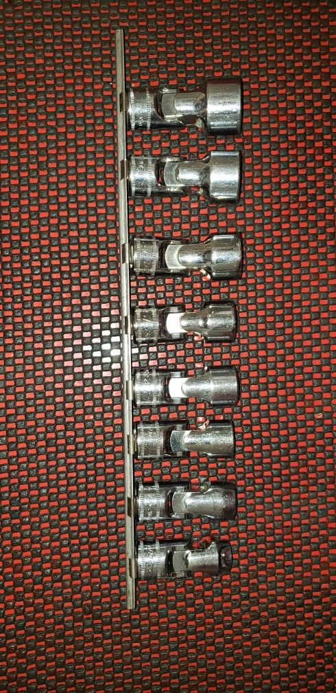 SNAP-ON TOOLS  8 pc  3/8" Drive 6 - Point  Metric Flank Drive Shallow Universal Socket Set.   (( 10mm  -  19mm ))  " EXCELLENT CONDITION" 
