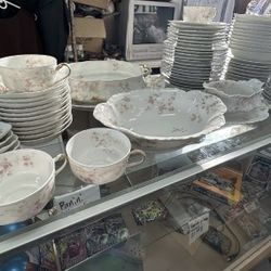 Limoges France Theodore Haviland 80 Piece Vintage Floral China Set