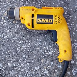 DeWalt 21008 3/8 VSR Drill 