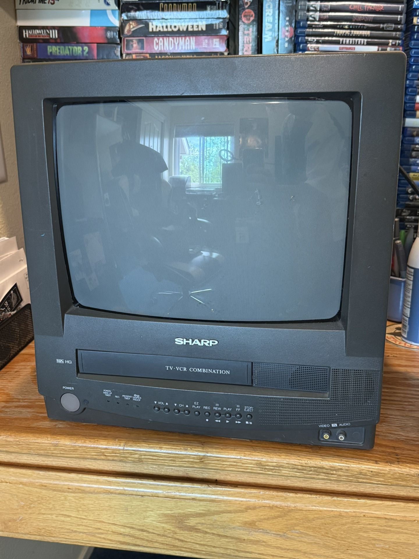 Sharp TV/VCR COMBO EXCELLENT CONDITION