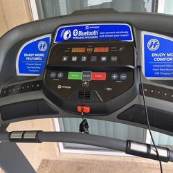 Treadmill Horinzon