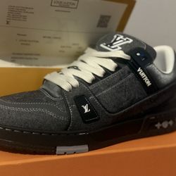 Louis Vuitton Trainers