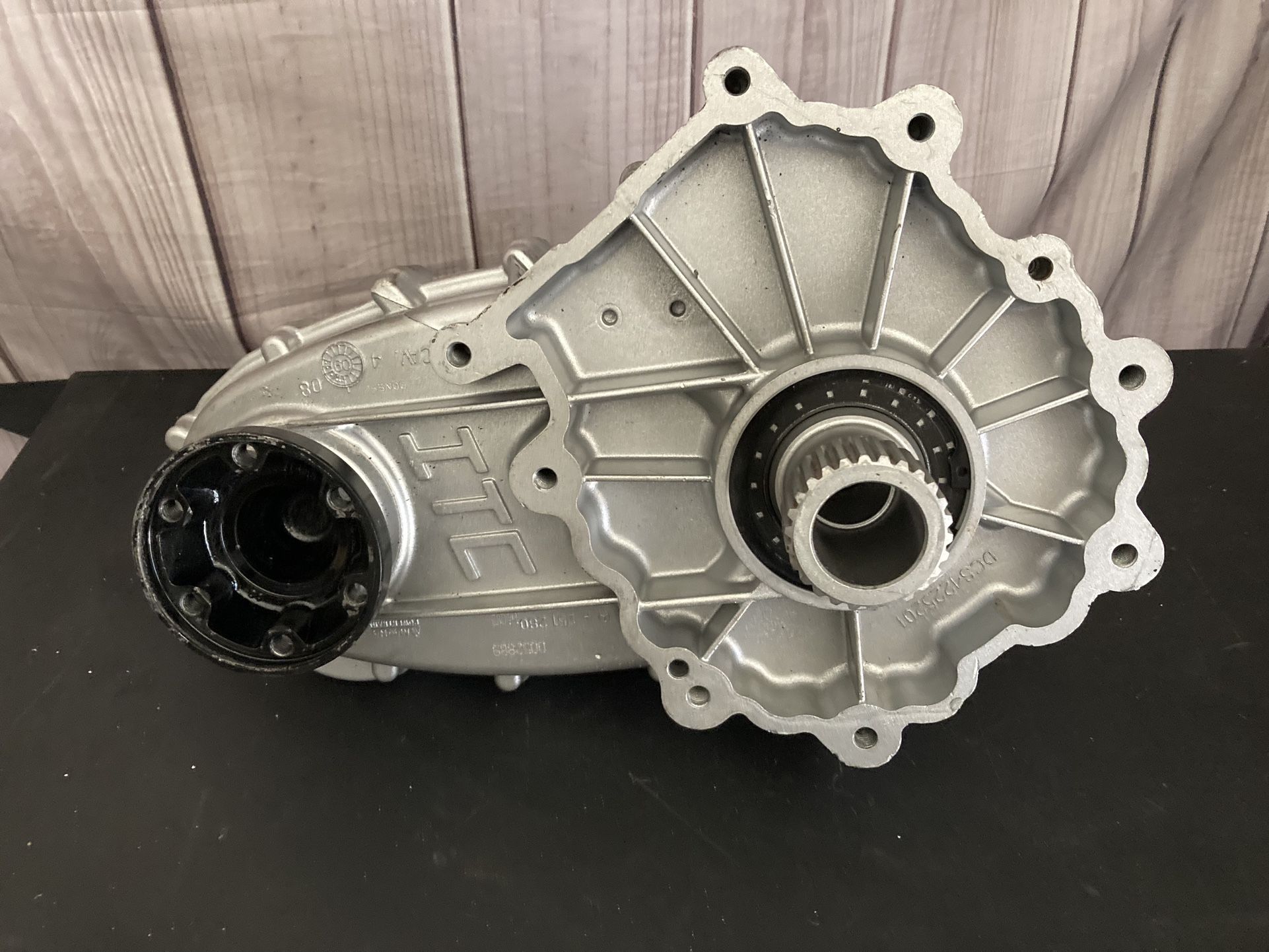 Transfer Case Assembly, (contact info removed) For Mercedes Benz ML350 ML550 GL550 GL450 R350 Transfer Case Assy Replacement